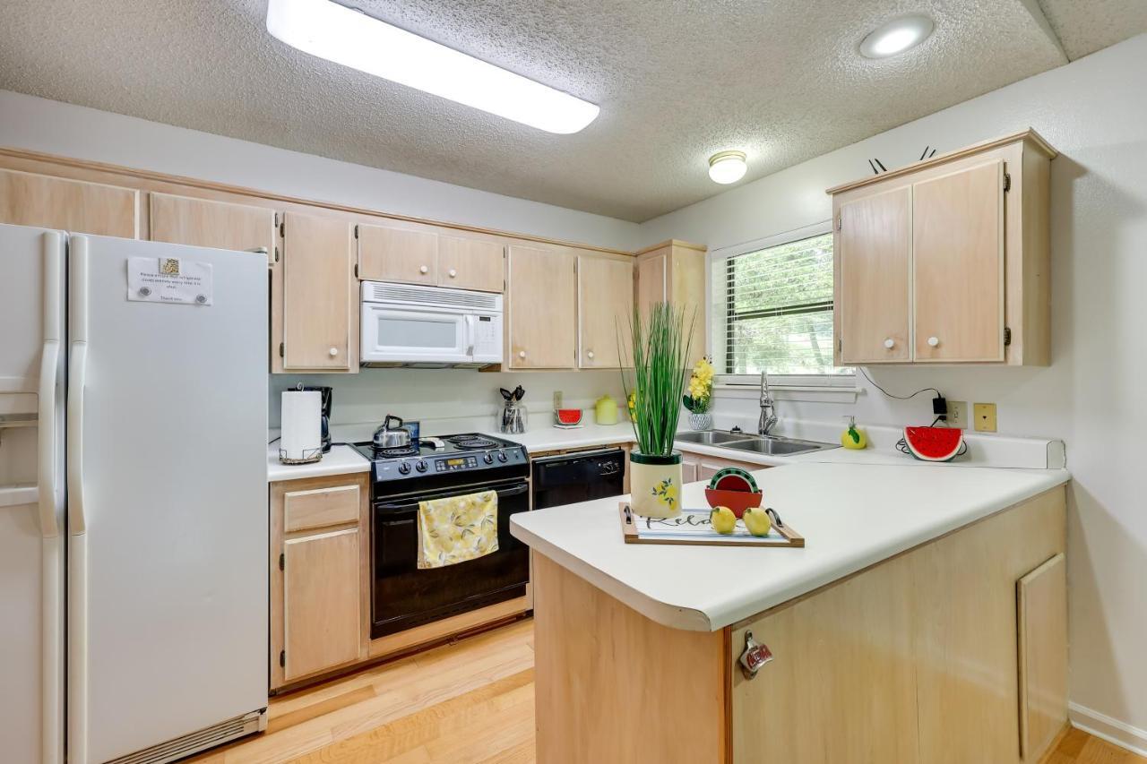 Lakefront Hot Springs Home With Furnished Deck! Экстерьер фото