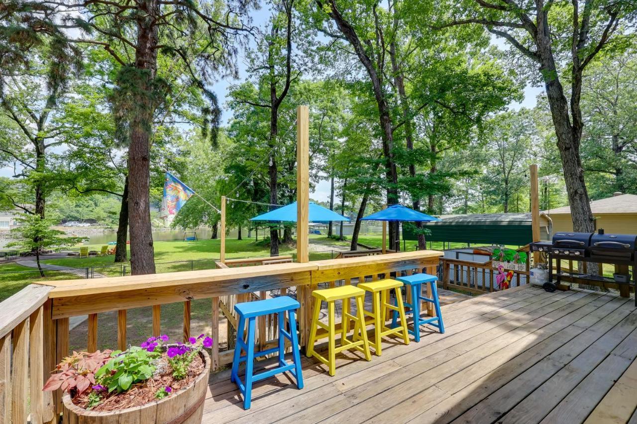 Lakefront Hot Springs Home With Furnished Deck! Экстерьер фото